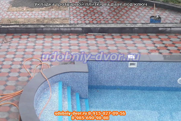 Укладка тротуарной плитки на даче под ключ в Московской области